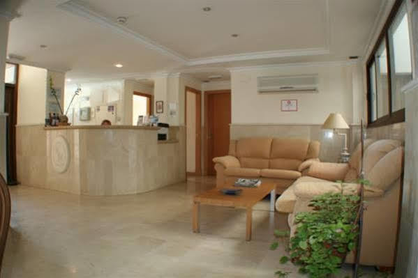 Hostal Margarita La Línea de la Concepción Buitenkant foto
